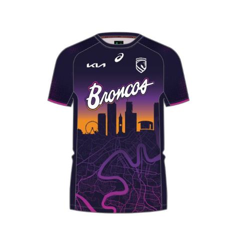 ASICS BRONCOS RUN OUT TEE 2026