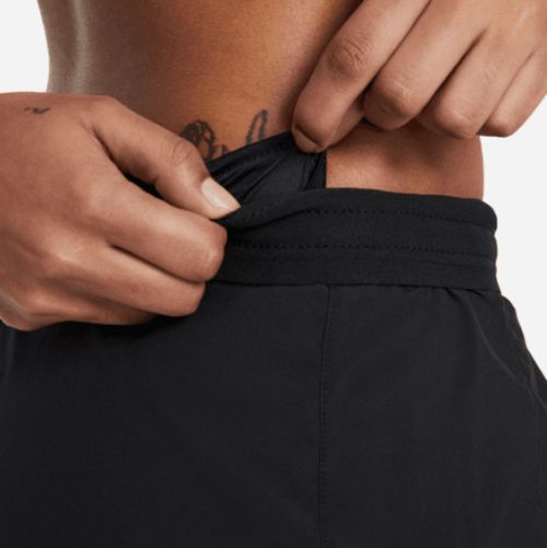 NIKE WOMENS TEMPO LUXE SHORT 3 IN